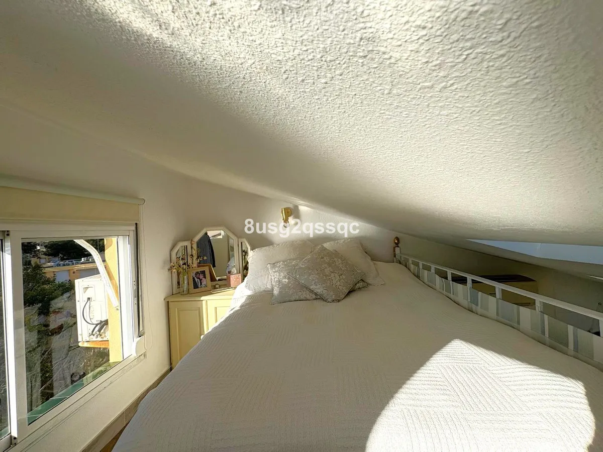 fb0b6361-3394-427e-bbd4-2d58f147835f