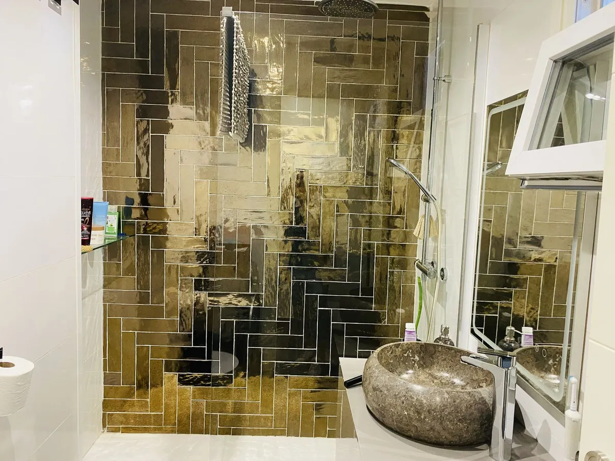 11b4776a-0163-4af0-bbca-709e46a2f099