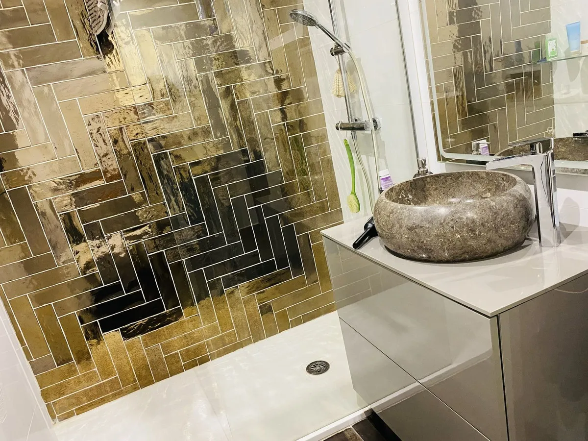 47184ee1-c889-4354-a4d8-002ca80169fc