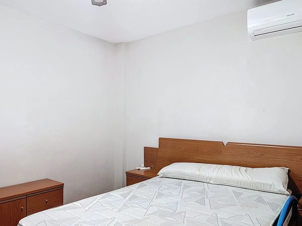 045f5f5e-ac05-46ba-8d20-787098f9dae5