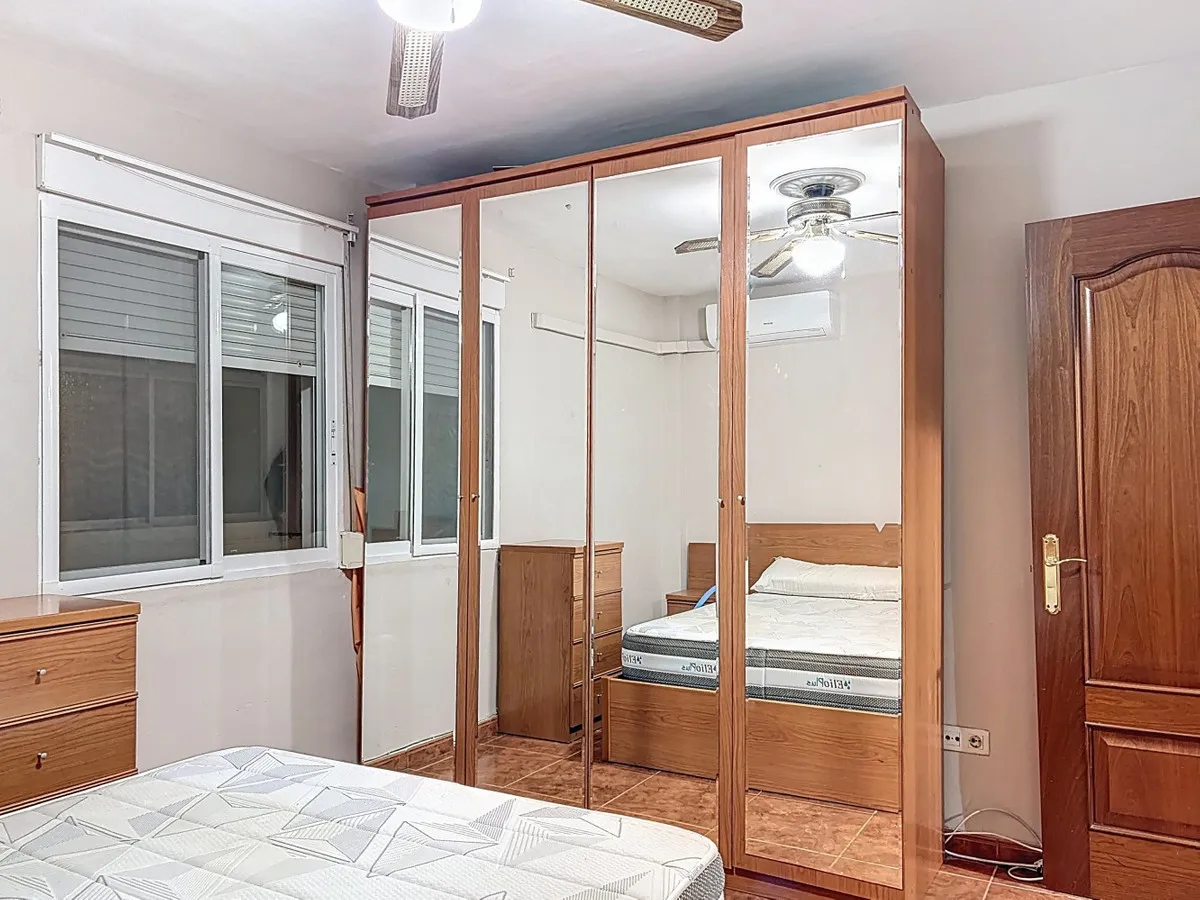 30adcbc5-df4b-4a7d-8332-f40d9e7caac5