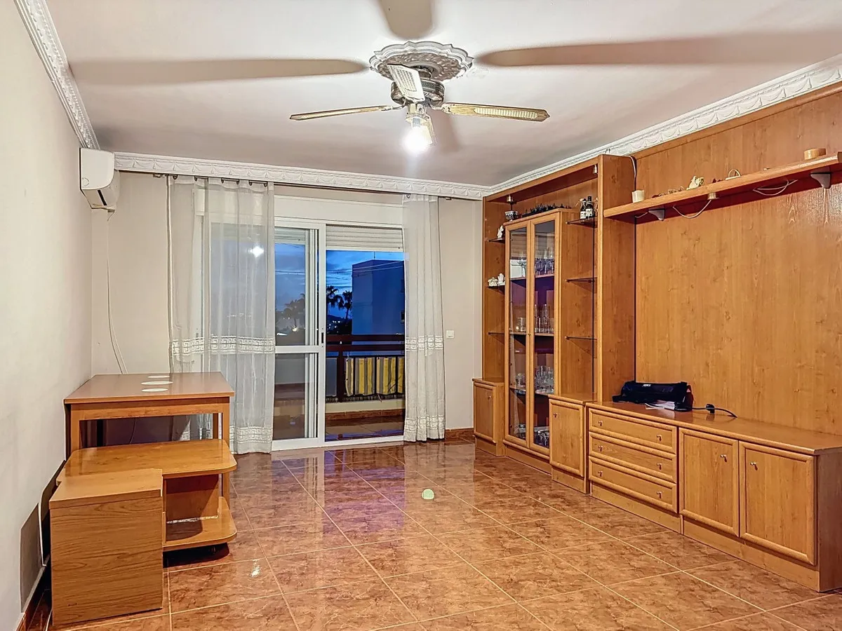 738a1fb0-bc28-41dc-b3bd-8576ff3f79e7