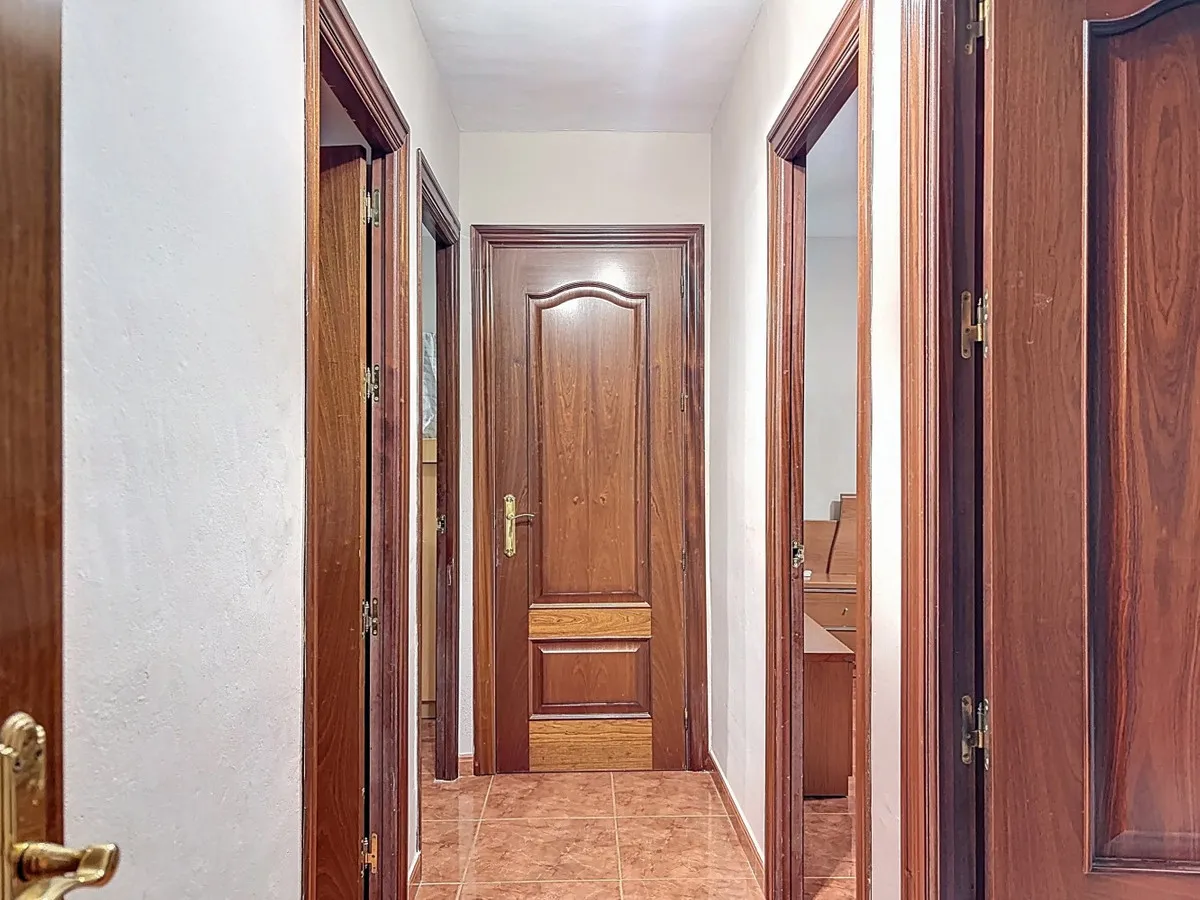 de19d546-0fd8-43b5-a083-73f629db8135