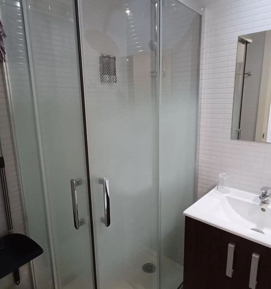 5c5f93f7-8cb7-4612-8e0e-25e9ef40b074