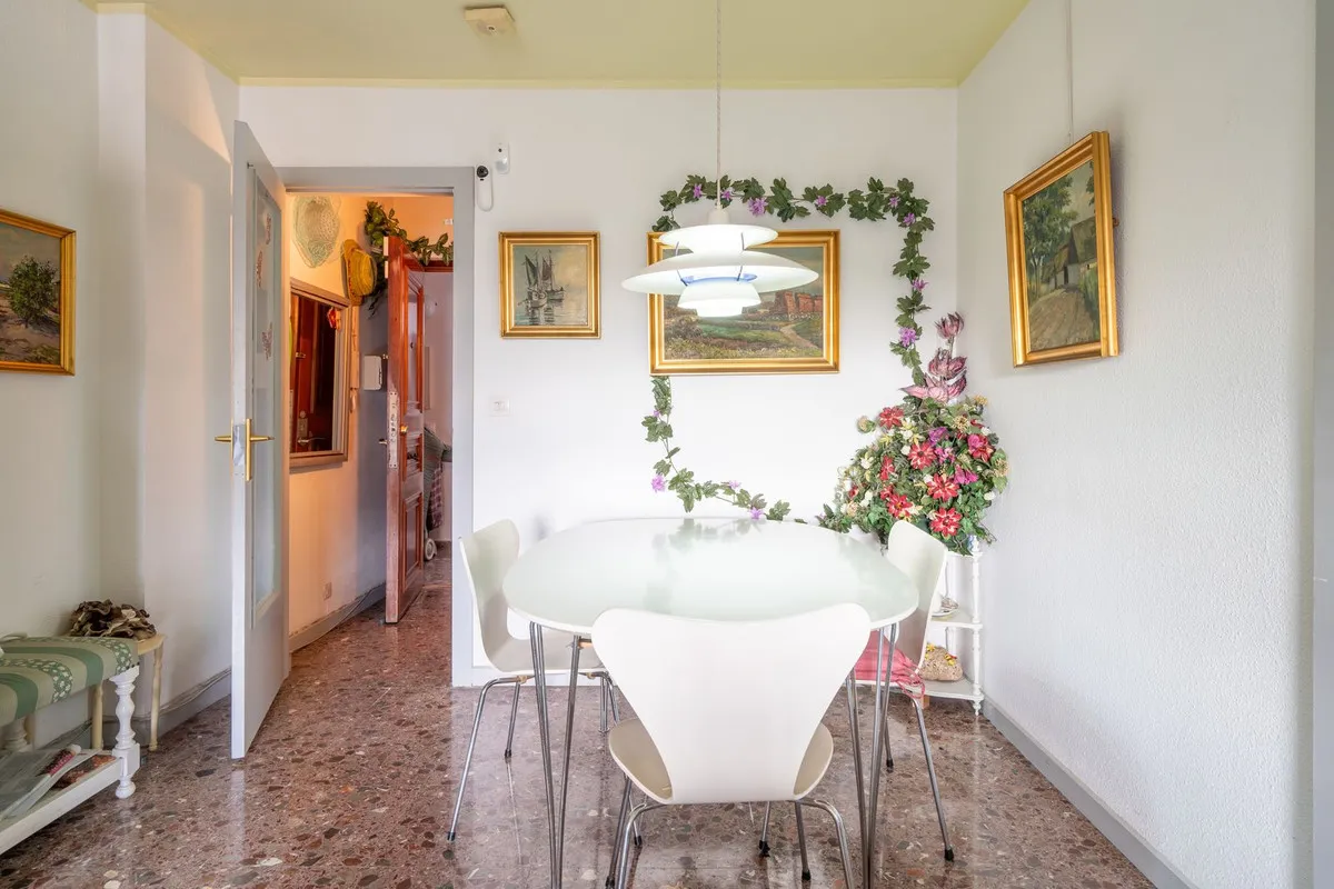 1ee98301-1d34-4655-b2e0-1ef7678373ac