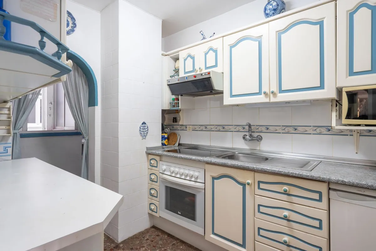 56ef9e91-b890-4a2b-a20c-12d5fa5be222