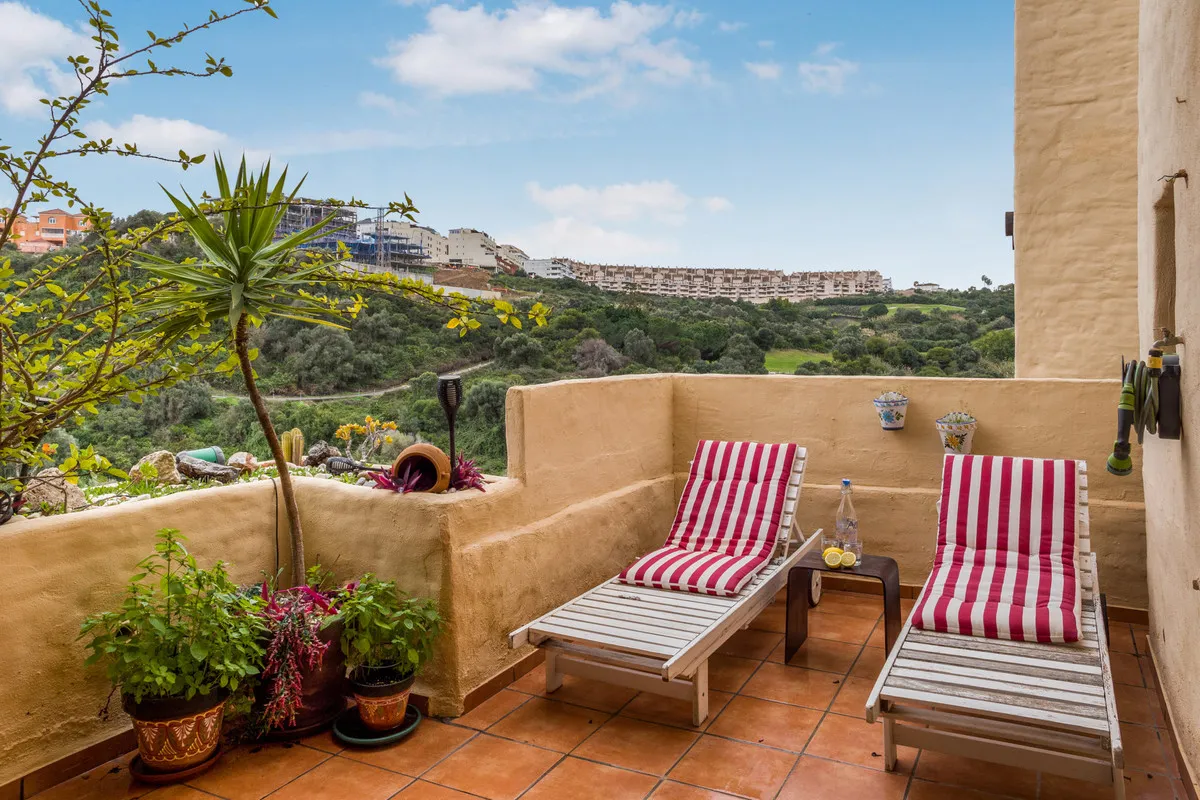 0c643c12-4c66-4355-8b11-b14ea43d66e1