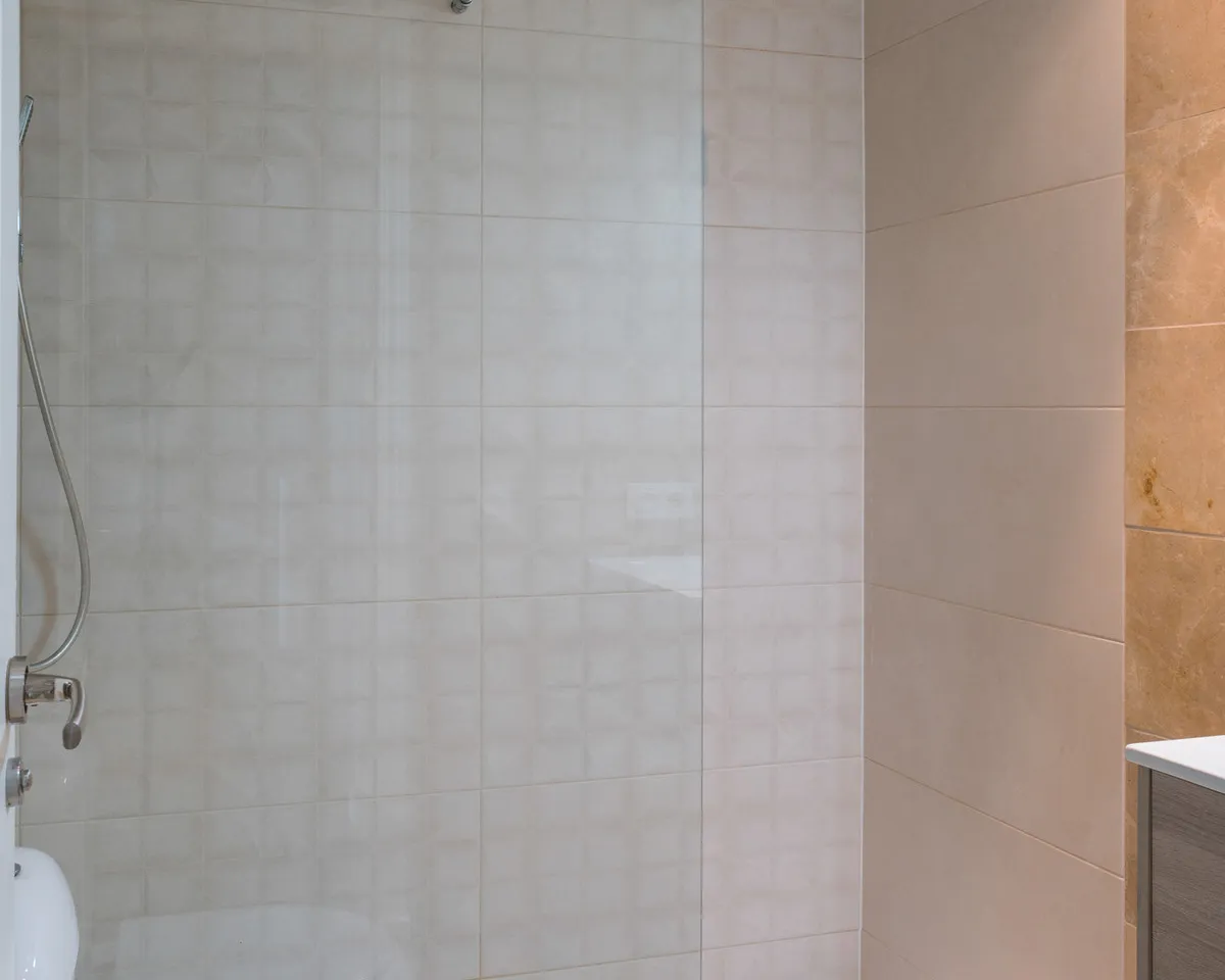 204d7c53-7b88-4695-b1e2-0813e5c0c260