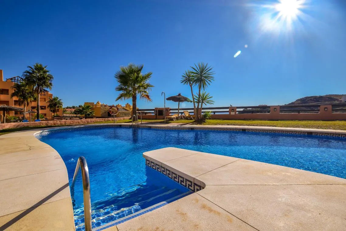 6d14114c-fa5e-4b76-b0d9-ac24c0791fa0