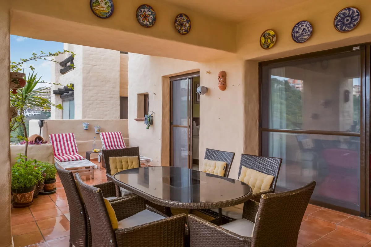 dc62fde3-fc5f-4a1c-8212-597569cfc928