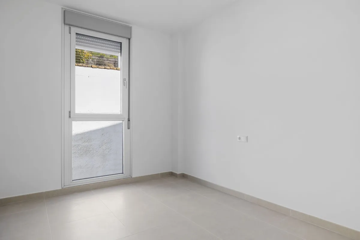 30a253b4-63da-4c13-95e4-6420ed81a968