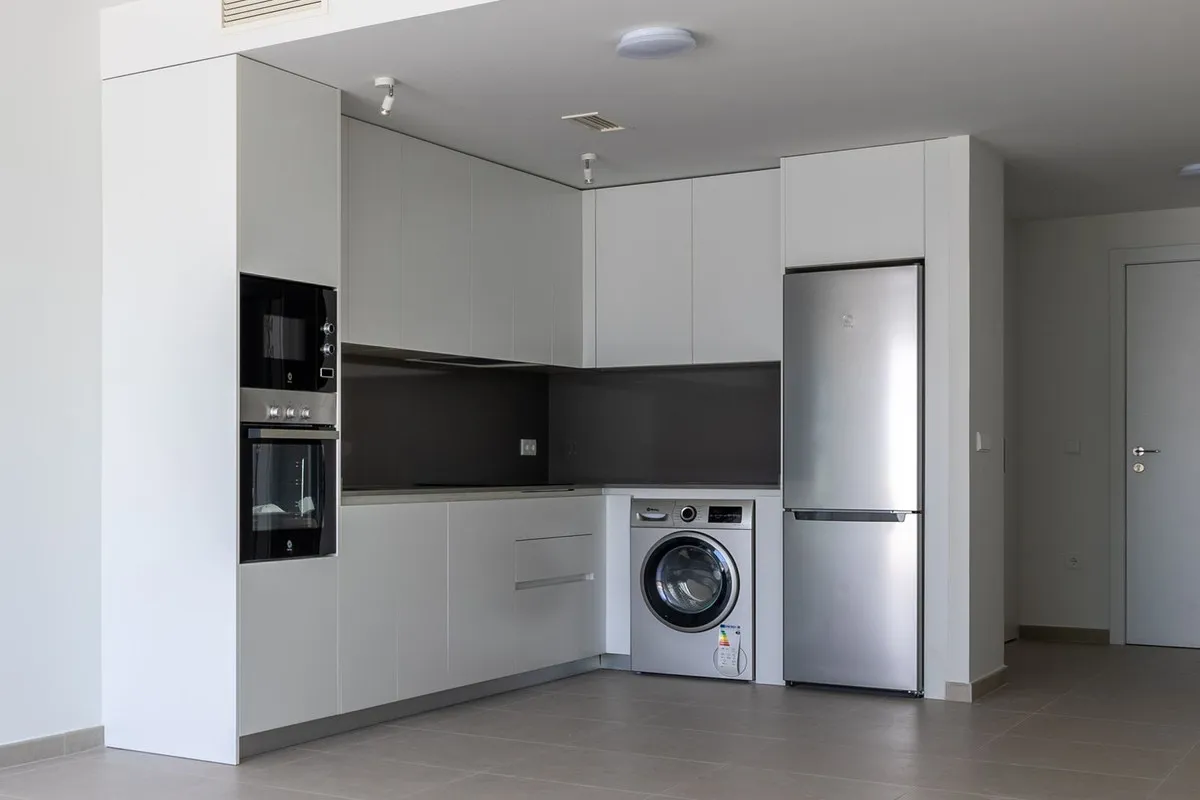 f11f9bd2-8938-40f3-b133-b0b856f2d832