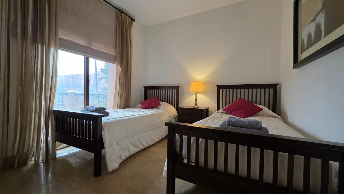 9edc1d26-8e15-480e-b497-66d878edefe3