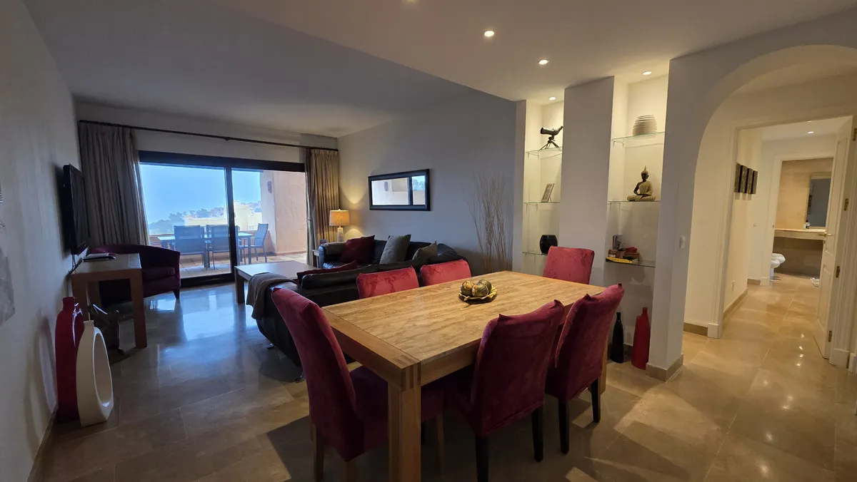 d0dc42d3-51eb-40c3-a97e-59925b3dd96d