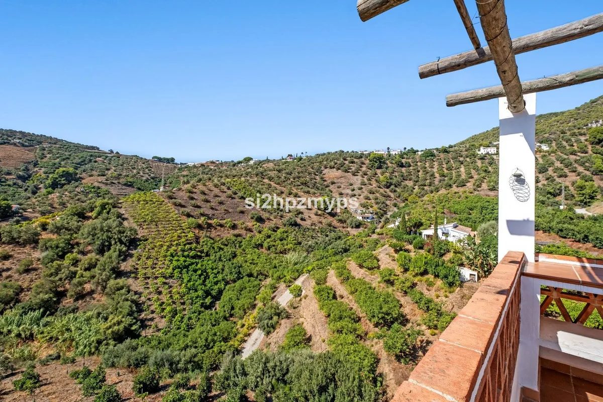 5518949d-3454-4633-b1f9-4007ec0cc82a