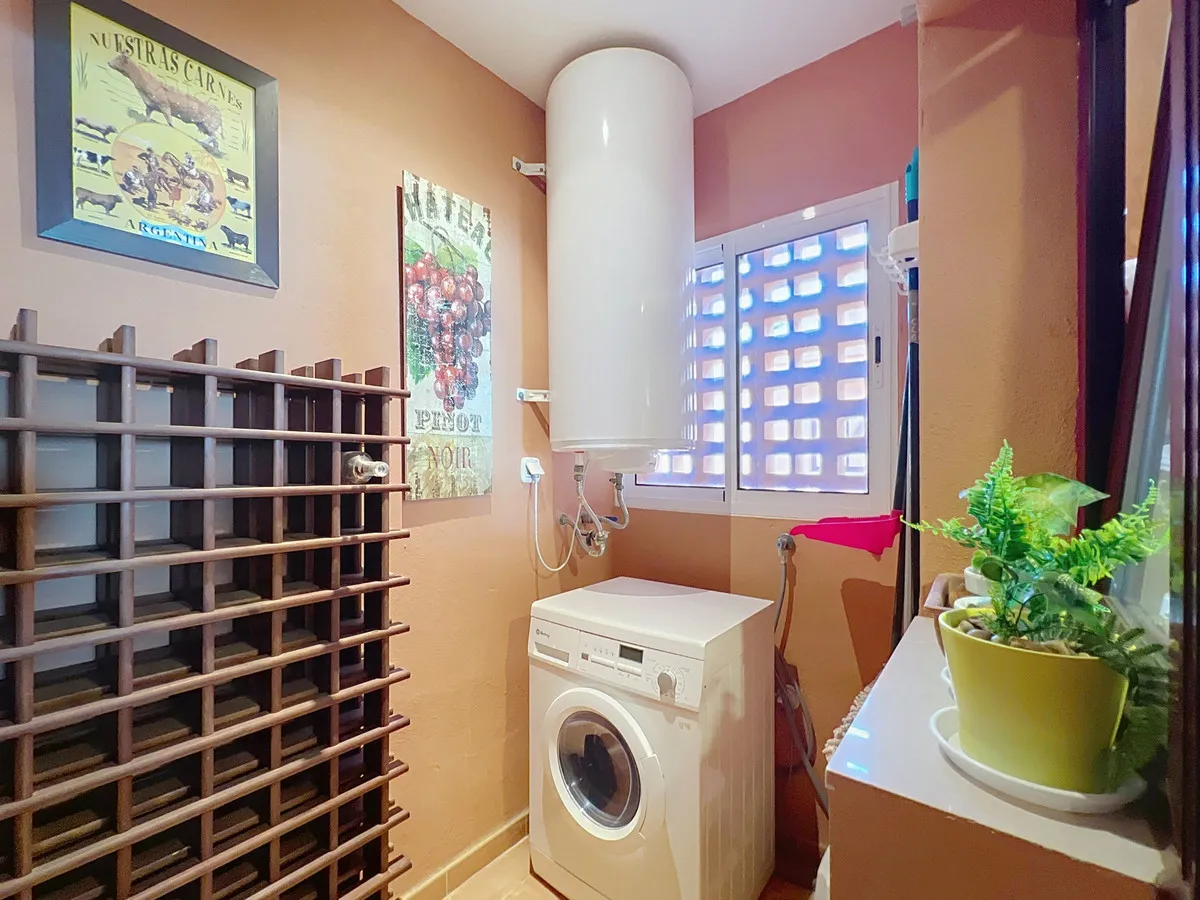 a06af888-70d6-478c-90e1-ca8c871f1d15