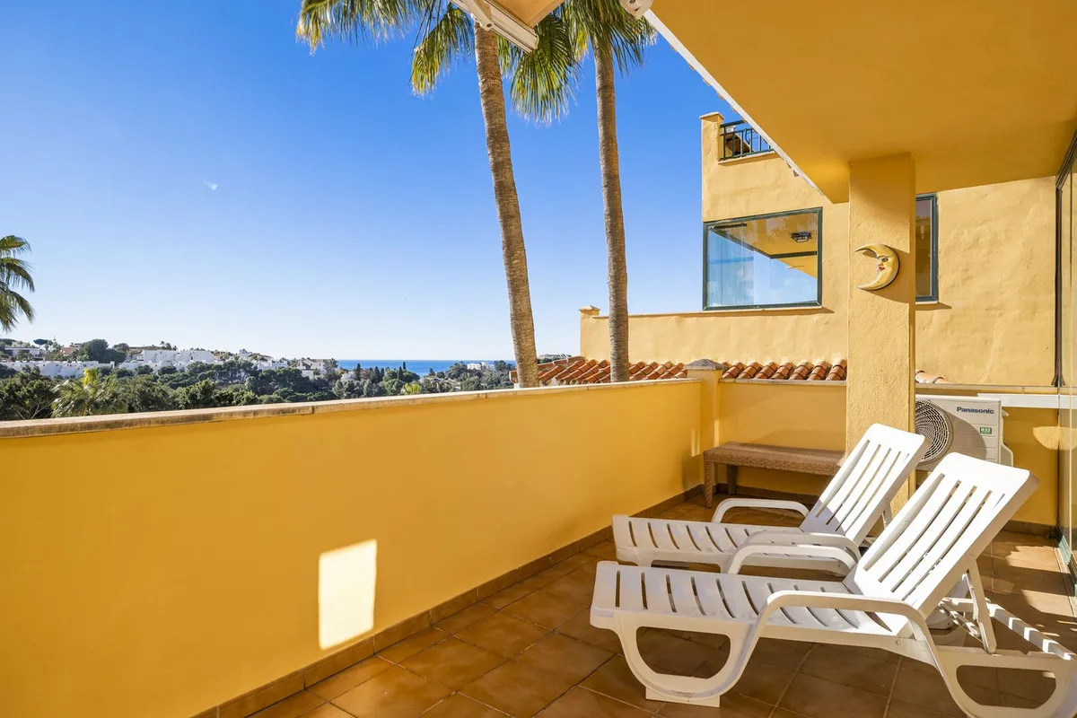 905eae27-17f9-4d32-b712-42f2410b3b08