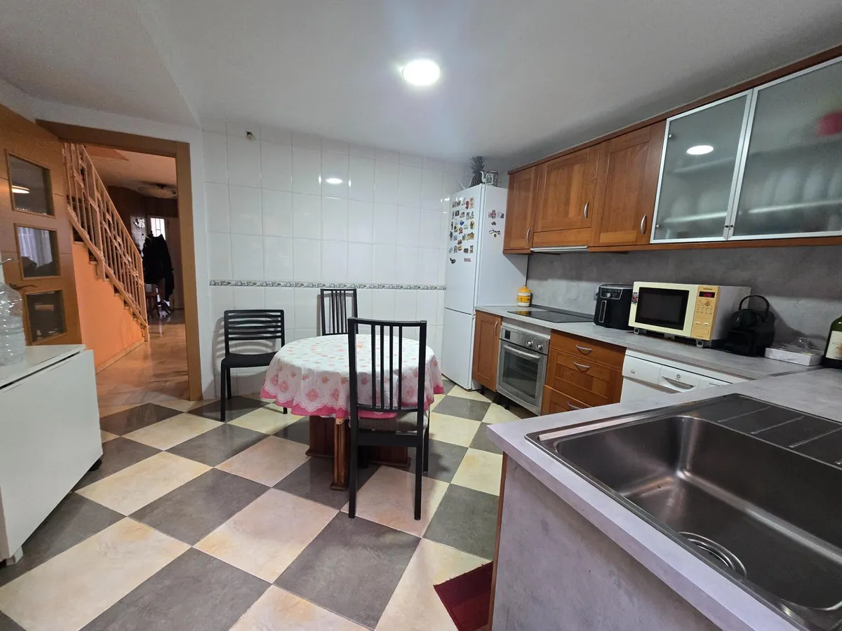 633f48be-e142-4d42-a825-0e07ff9f483b