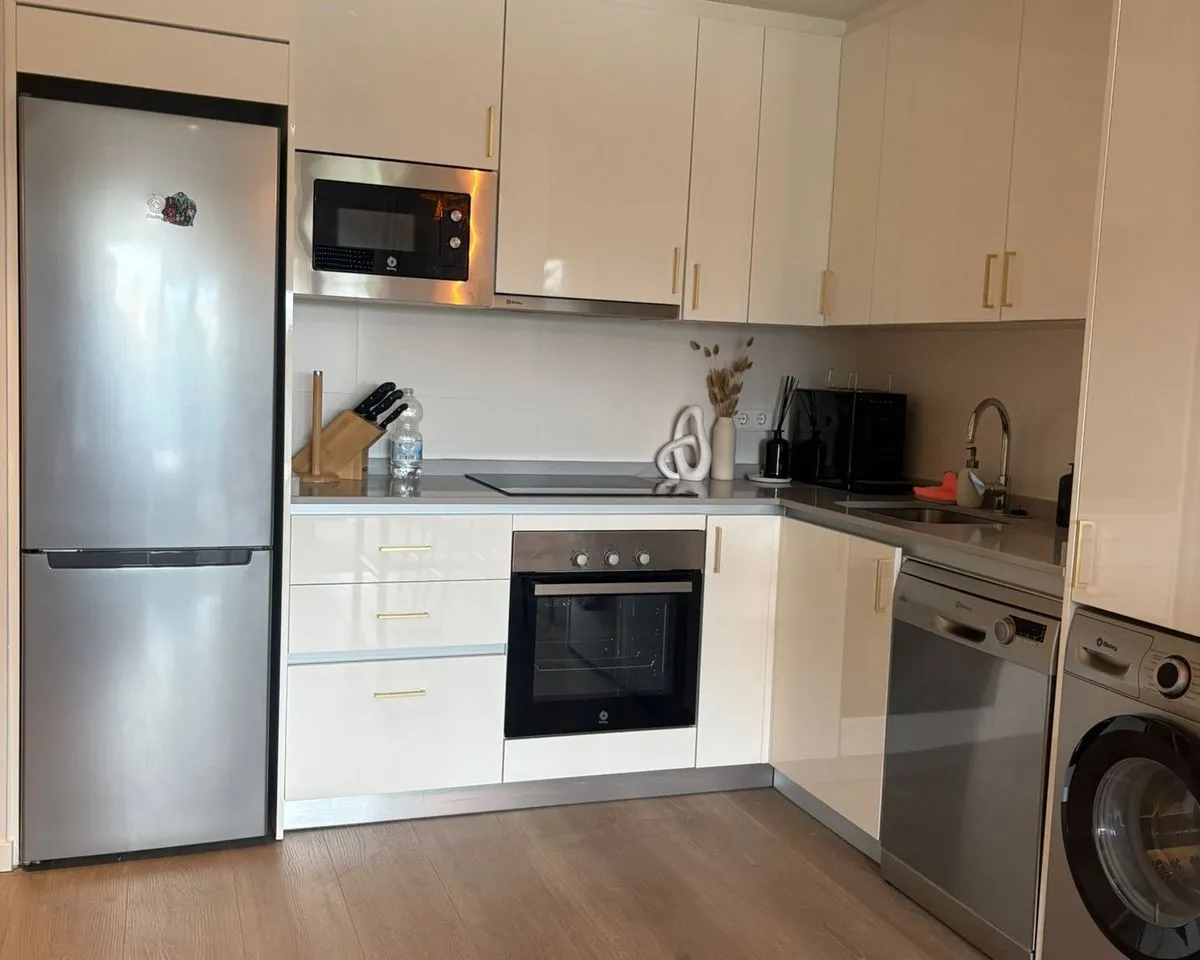 550c07b3-d138-4b1f-a26c-968c58c3b982