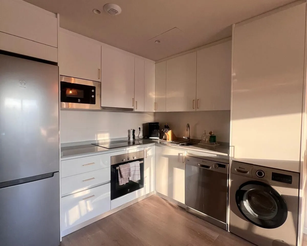 6c7757ed-dc73-4b8d-bb2b-264747bb9862