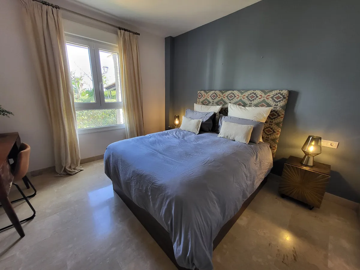 94ffcb53-beae-47f5-b091-9201900223cc