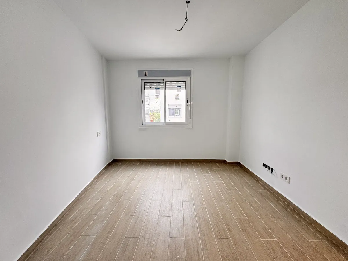 a817fa74-0168-47a0-bc08-1be05660f7b9