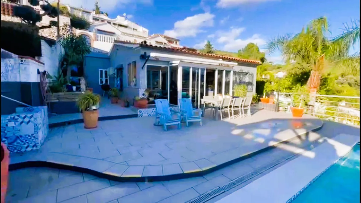 41a0d2a0-62c9-41a2-a362-620eec3ef670