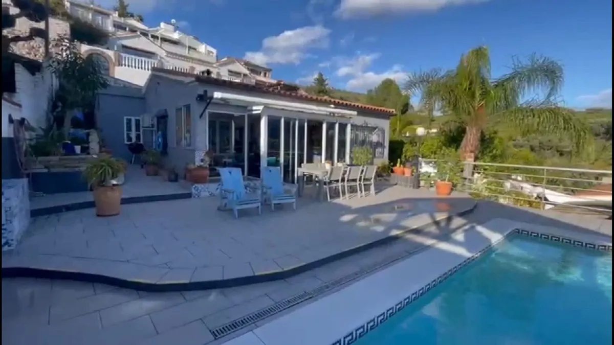 cad6d061-18dd-4925-b10f-7a504d4bd2e1