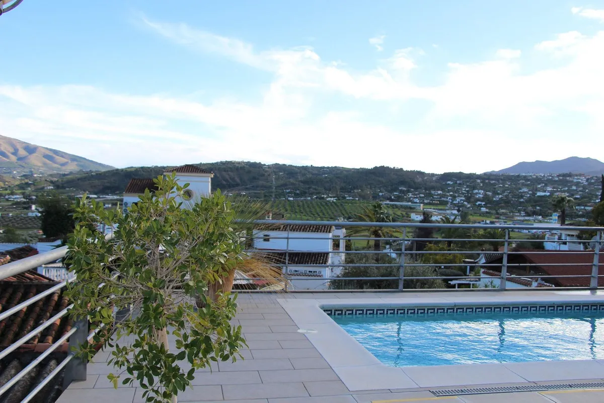 ff05365d-f646-4078-92ff-02c82fb6b2ca