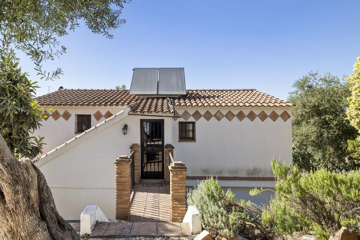 25a90cf4-48ef-42d1-84ee-d1cabf5708c3