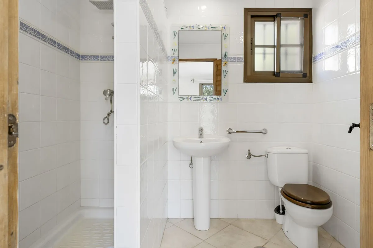 6977569f-55cb-417c-a194-4fa60391db60