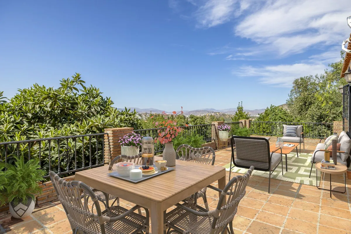 8bd3a879-95ff-4988-b1c8-c4f03d246df9