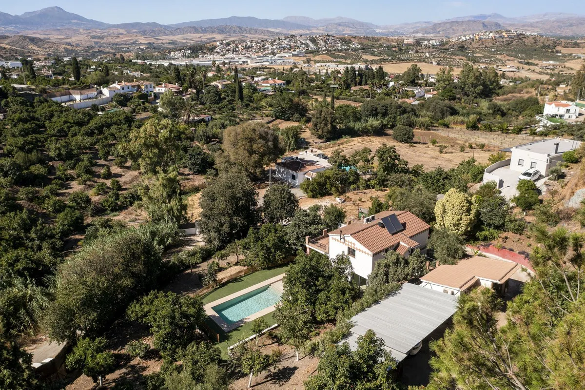 fed0633c-b65c-44c3-bf0b-2e1a43b70ee4