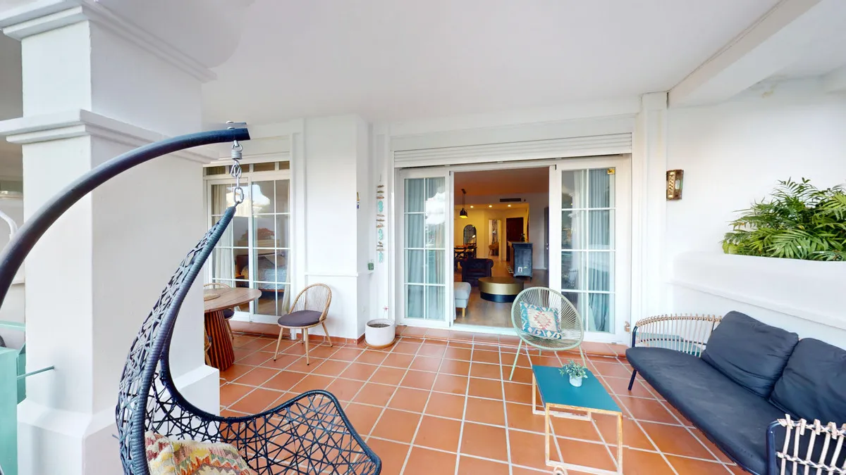 93992296-3b52-46ca-9974-df7ec3b8fe5e