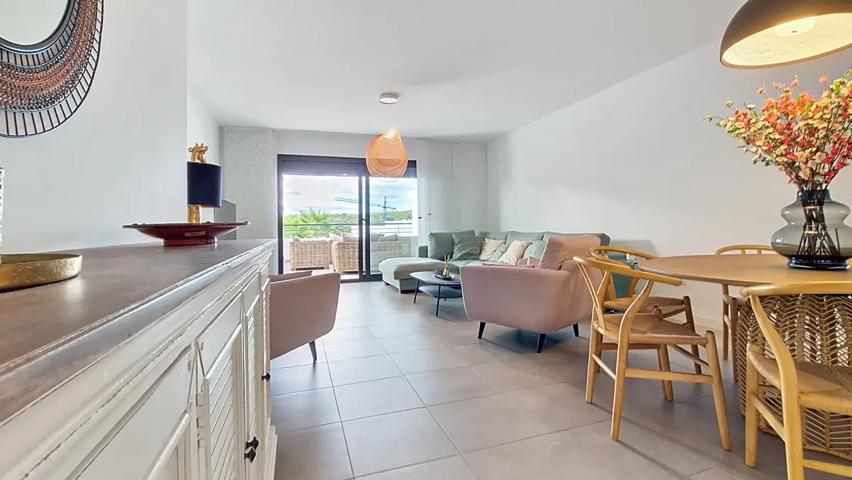 1036e70b-56b3-4faa-b3bf-862dba047d50