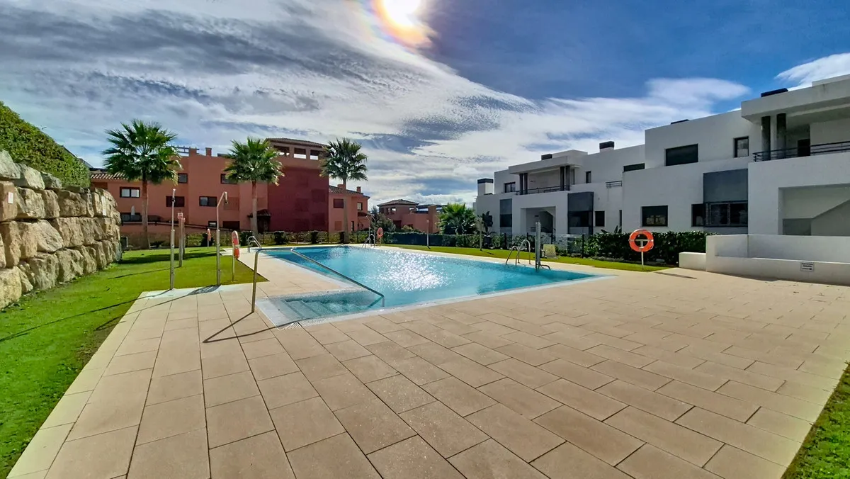 996ee75f-0618-43f2-a416-806cb9a2ec98