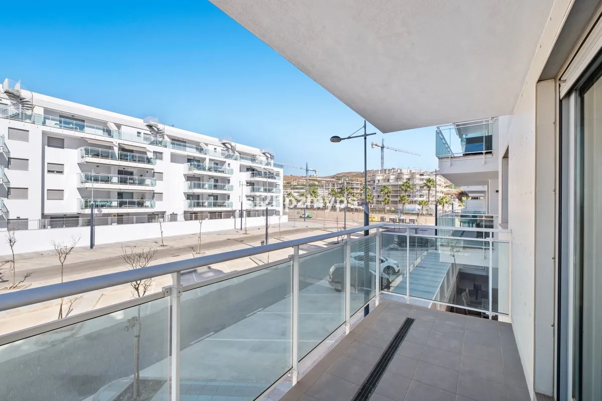 1b919e7c-640a-43f5-816b-df726fa6d22a