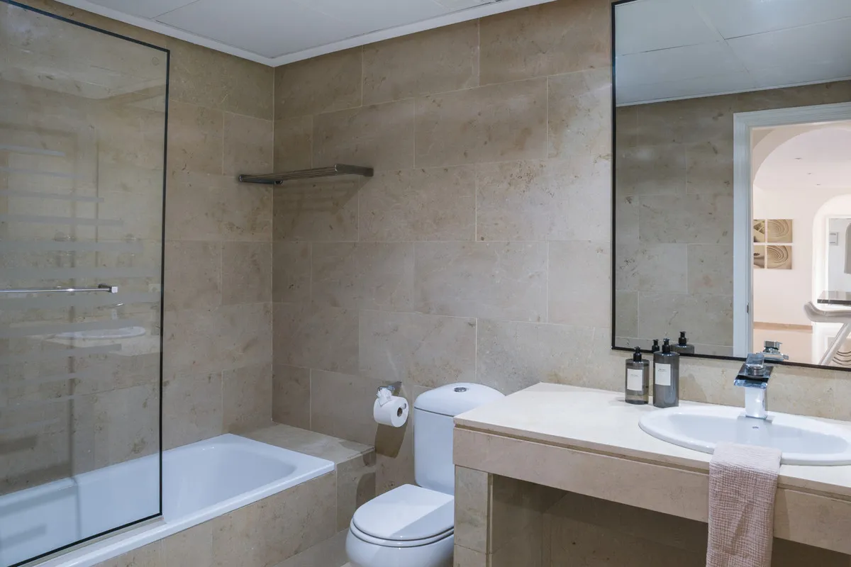 2517f5e9-95be-4c6f-a813-b81f98993c0e