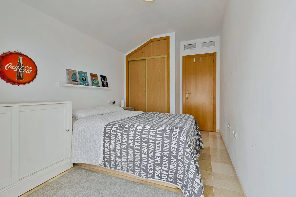 094a34d7-f10d-49a8-b44d-a731e698bc3e