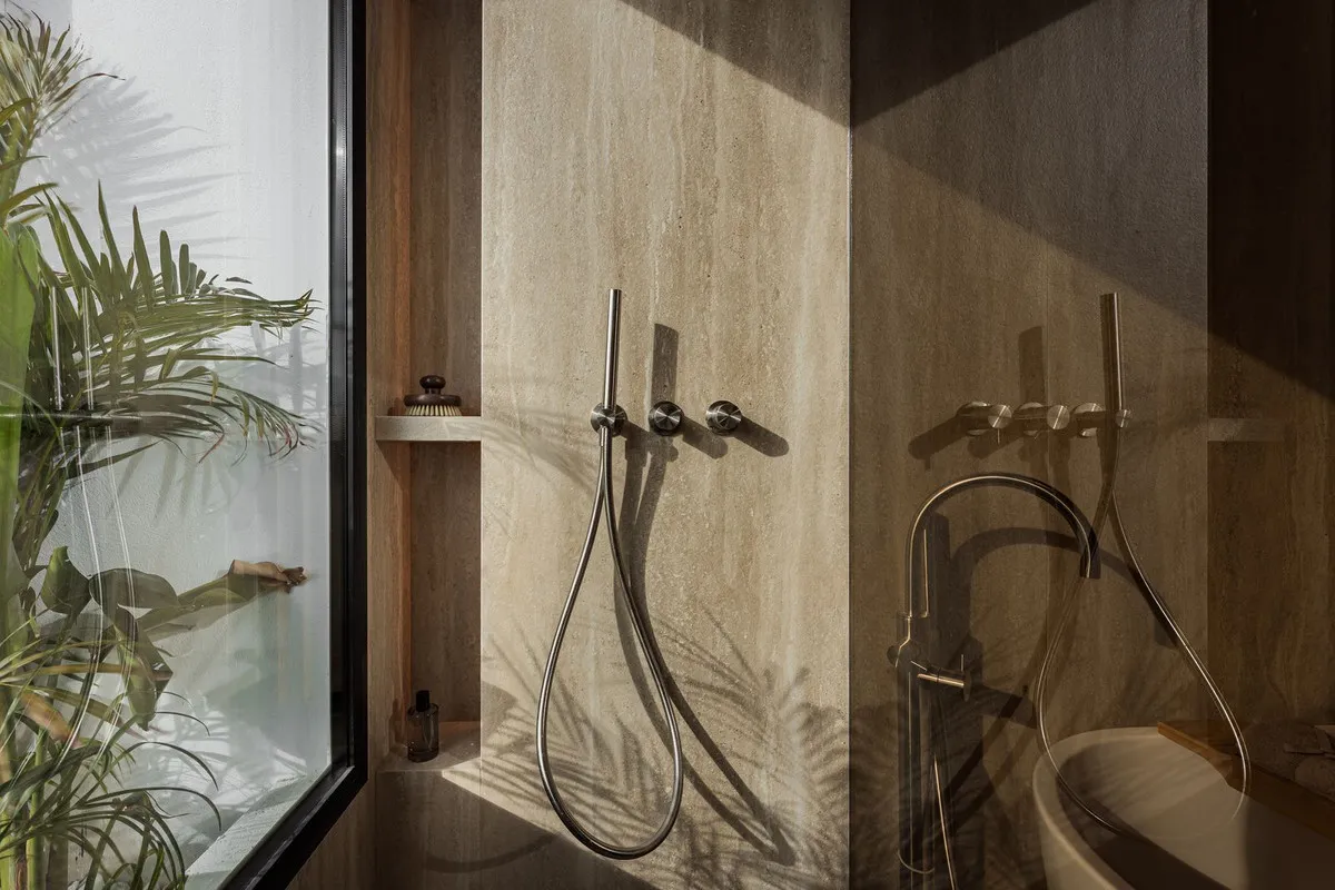 0ac44375-522f-4ab9-b3c1-29f025d98ded