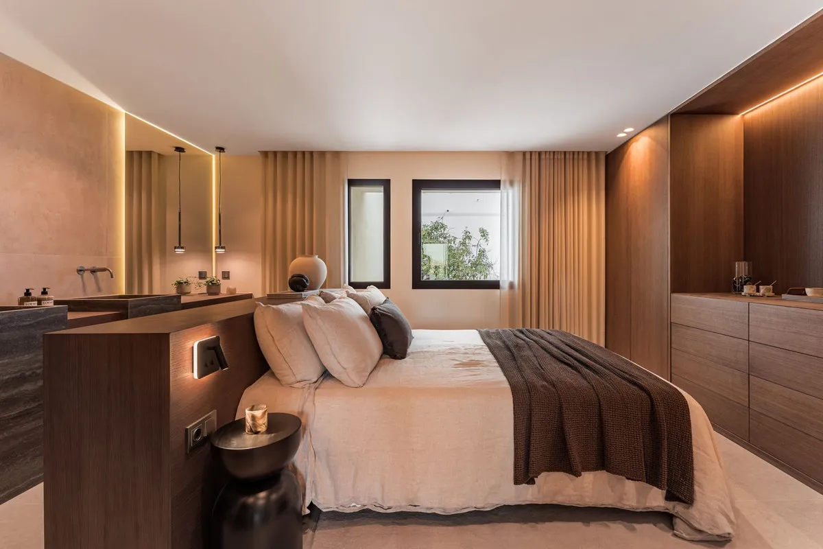 8d5d9985-8fa8-4986-8fc4-ac9b3cd43efe