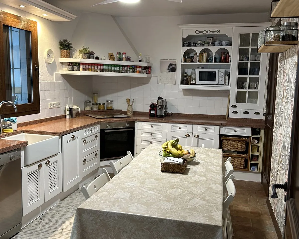 3528a2ab-eec4-4d40-b93b-c9c4c059eaa8