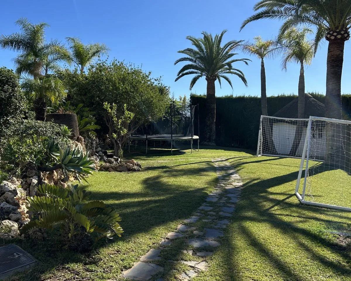 d68f41a9-7aa7-4004-83fd-f7a04c722aa6