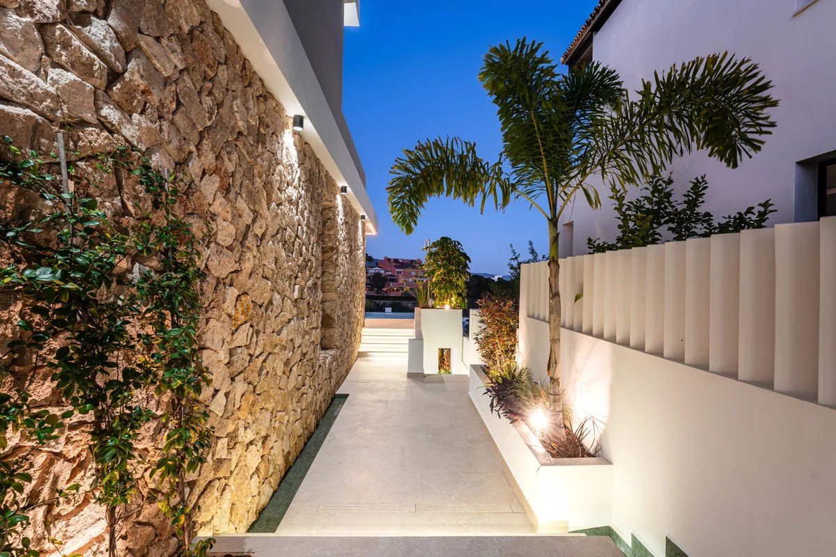 1392a3c9-efce-4a3b-b23c-afff36939efd