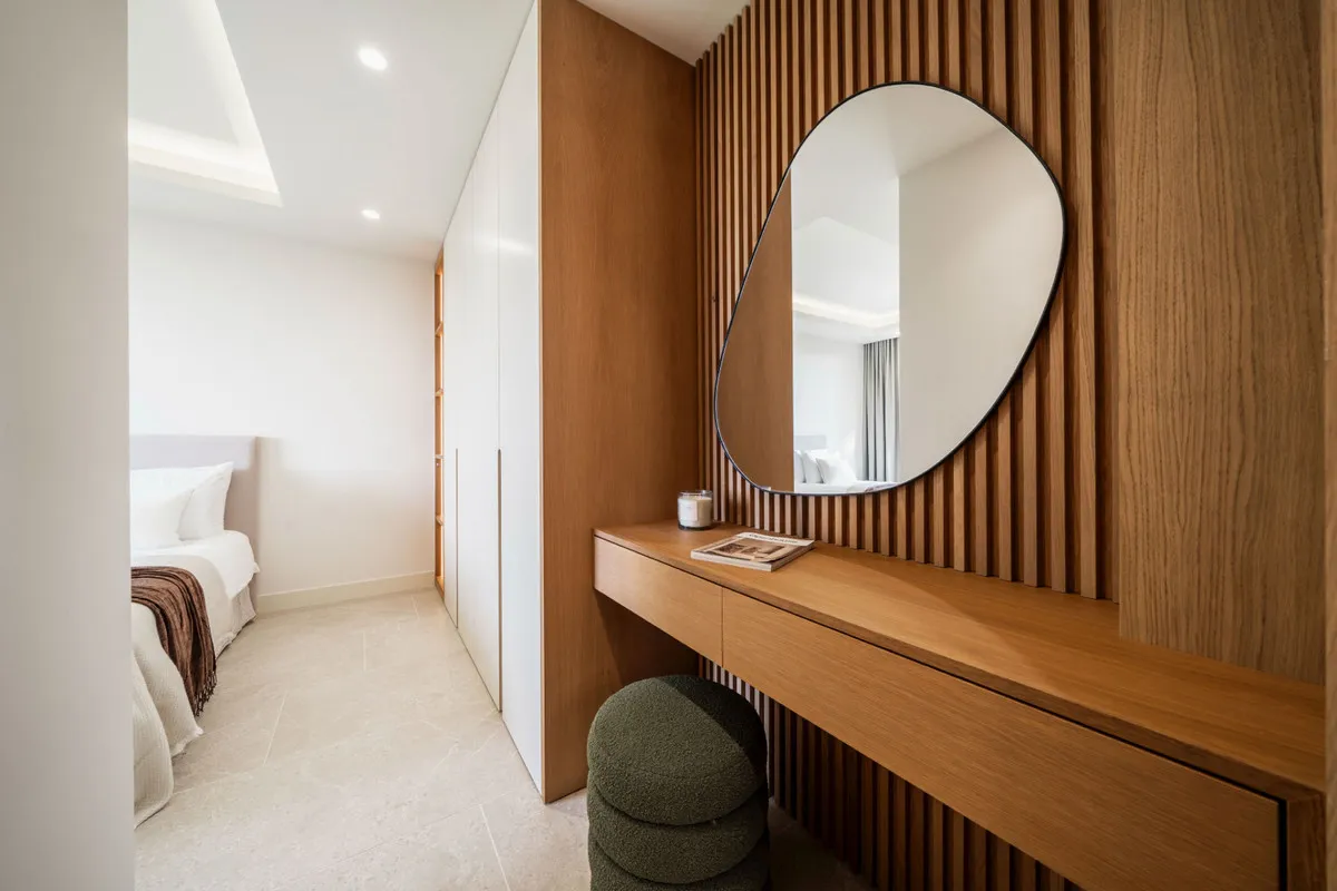 1b198f54-2d98-482f-b9a8-3130a73eaba0