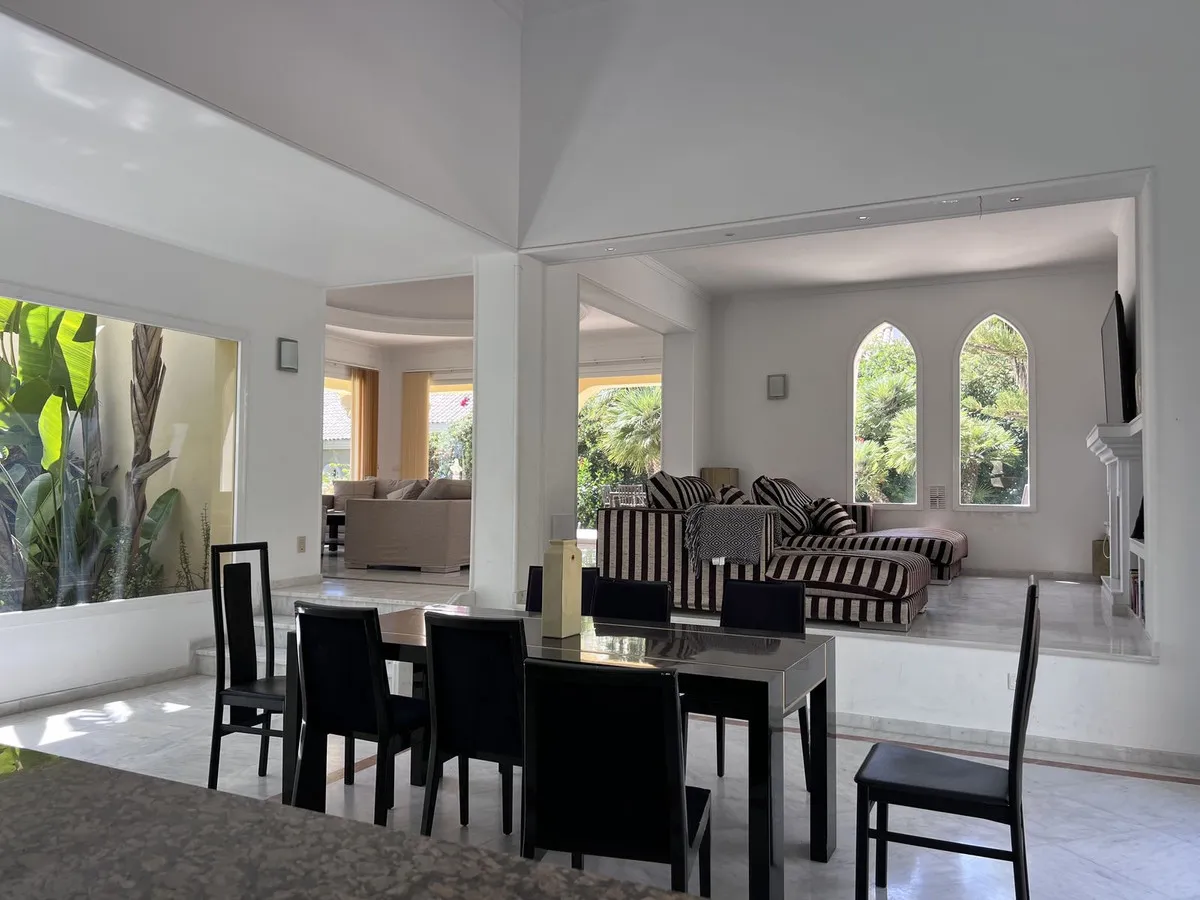 3acab156-1d94-46c3-a3e7-968b545f6134