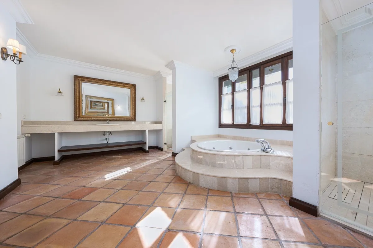 d75e1efb-ff30-4bb0-aec6-7285877e44f0