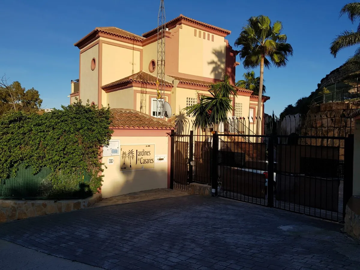 Charming Ground Floor Apartment with Private Garden in Casares