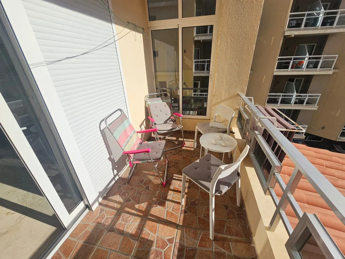 c0fb3276-dbf9-4026-a321-4081978e39a0