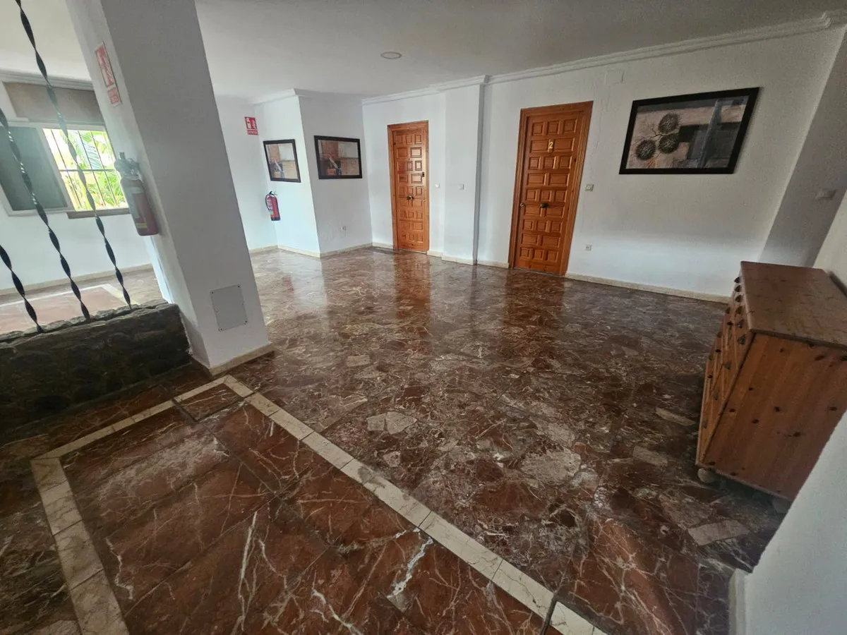 e1f642ac-429e-4f4c-8dd6-058d3c8d9536